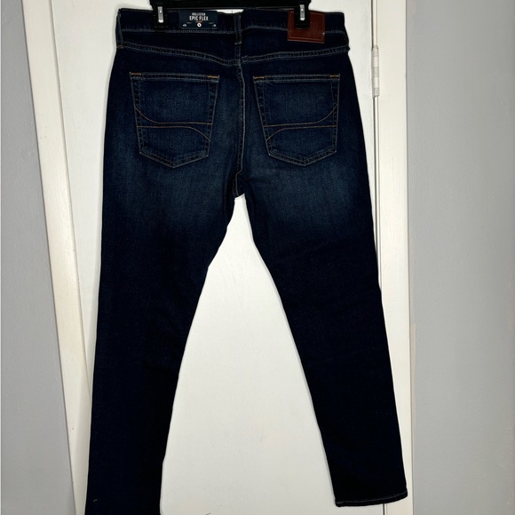 Hollister jeans - Picture 4 of 5